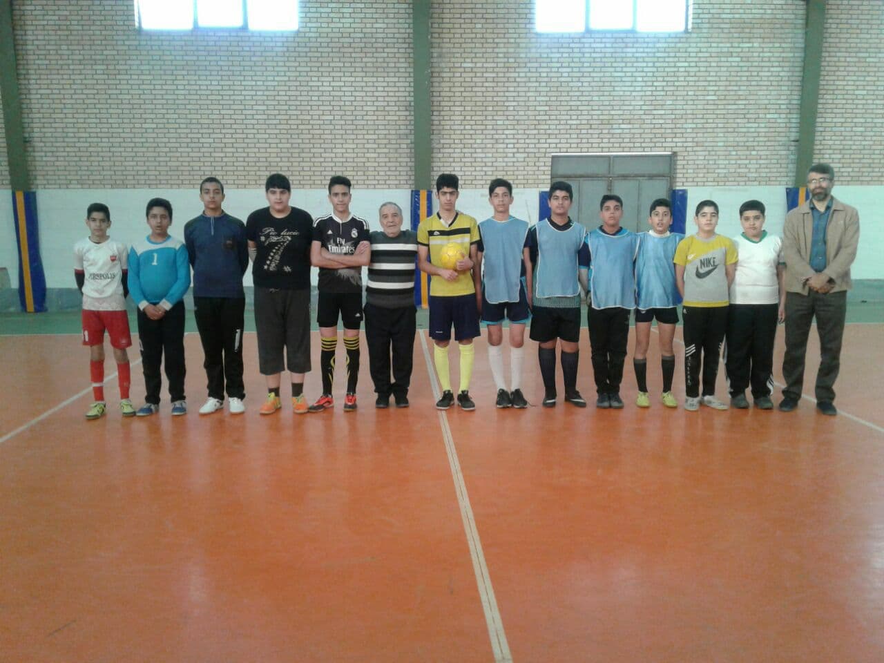 مسابقات فوتسال دهه فجر